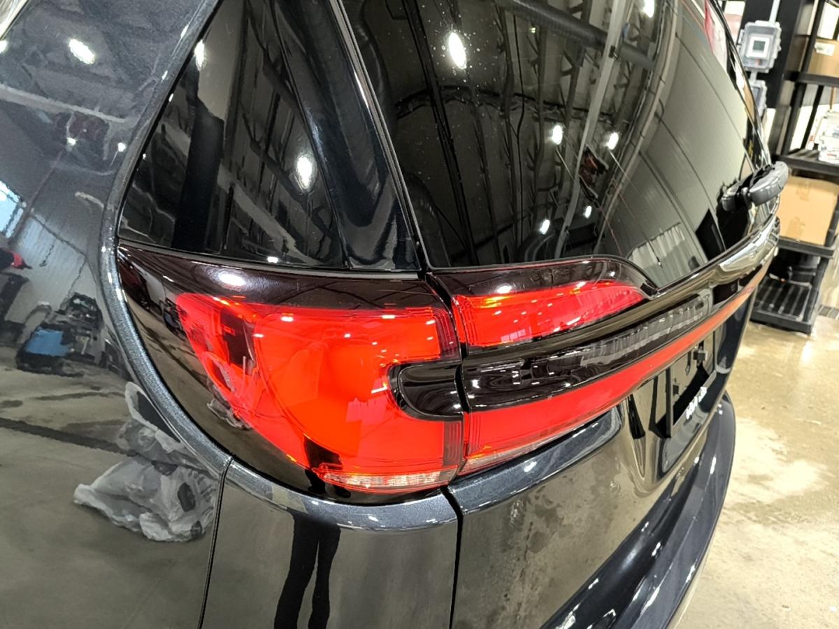 2021 Chrysler Pacifica - Image 12