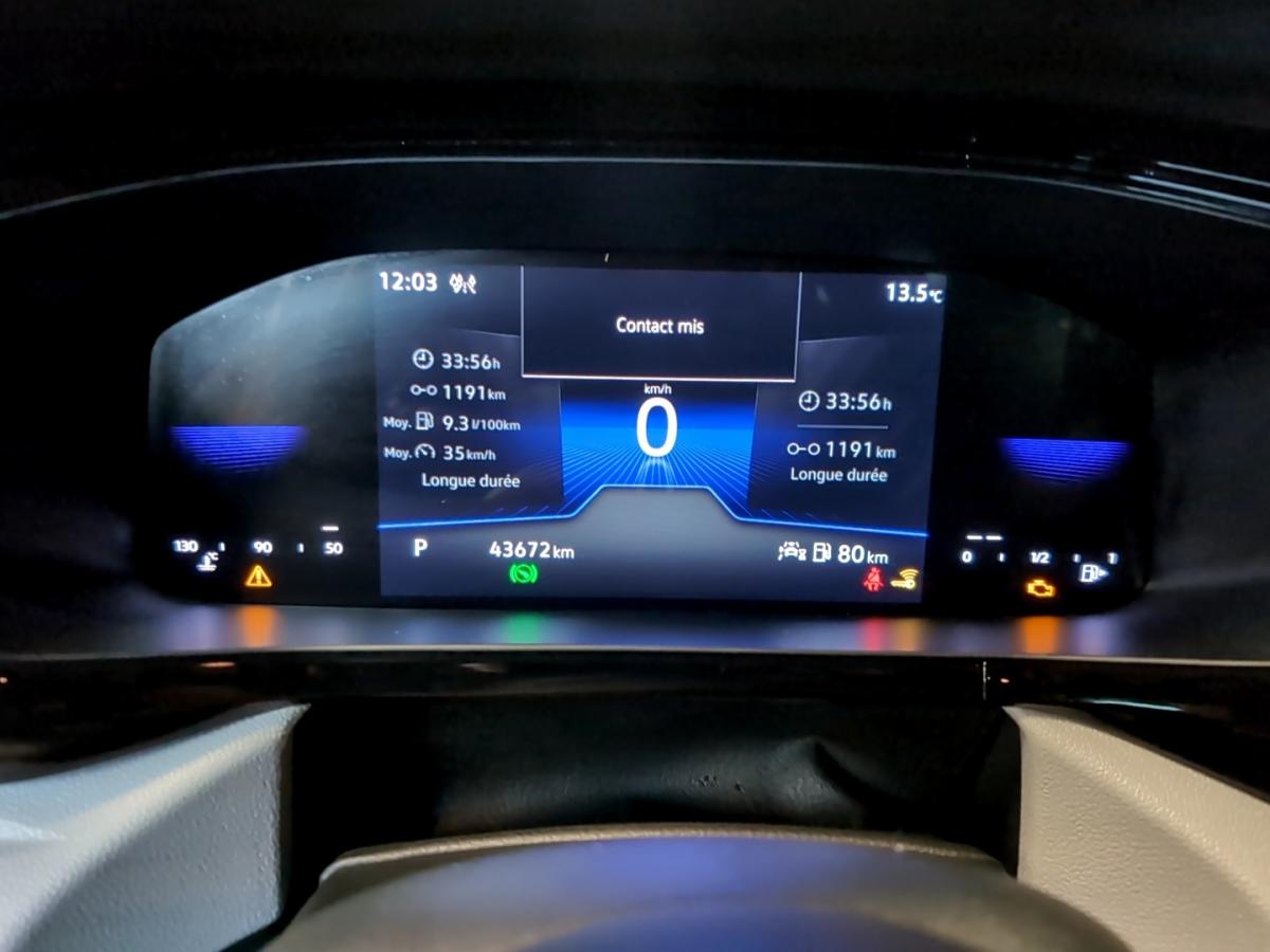 2024 Volkswagen Taos - Image 16