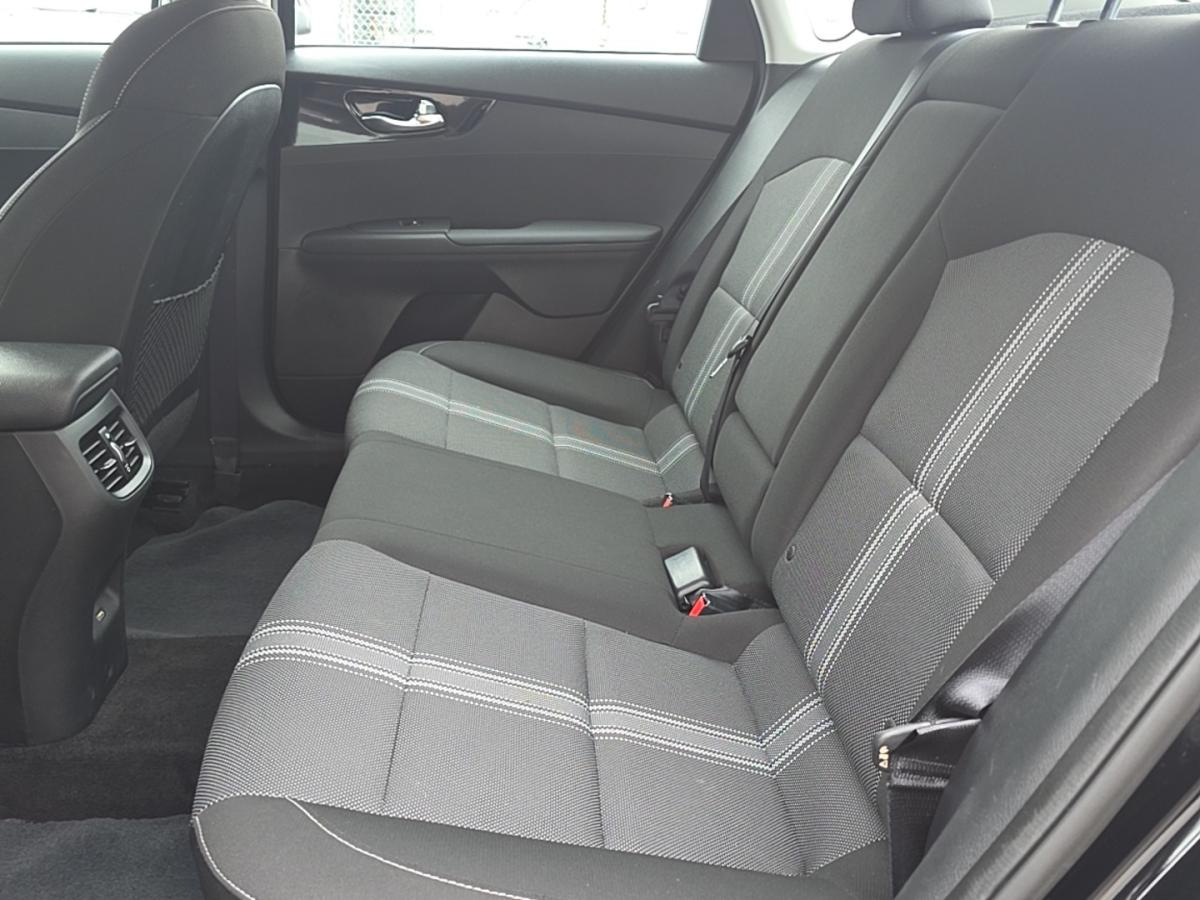 2023 Kia Forte - Image 22