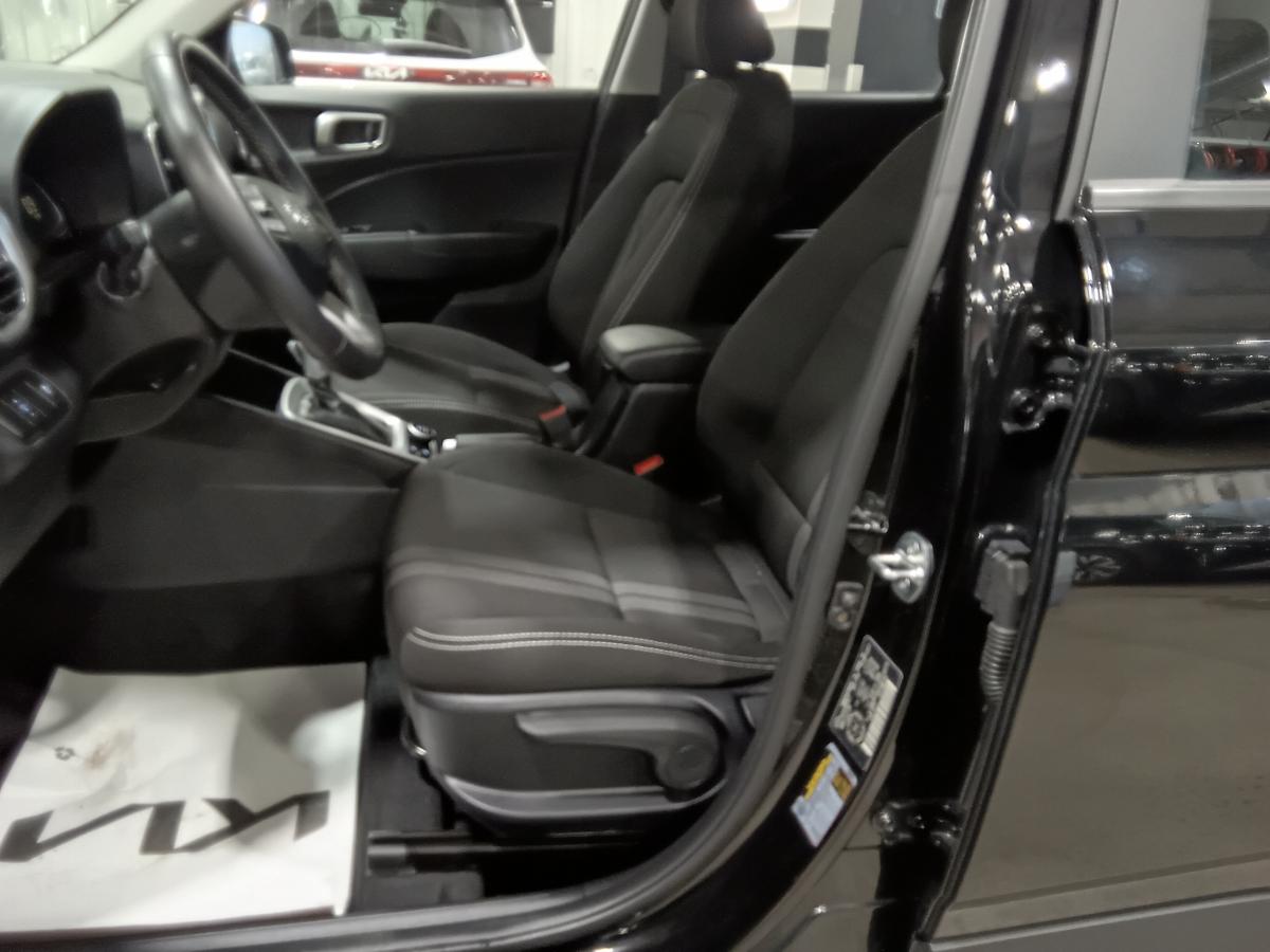 2024 Hyundai Venue - Image 21