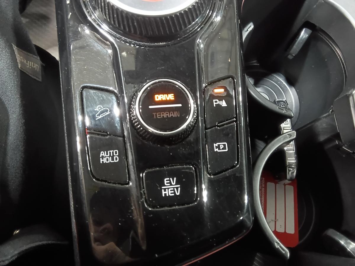 2024 Kia Sportage - Image 34