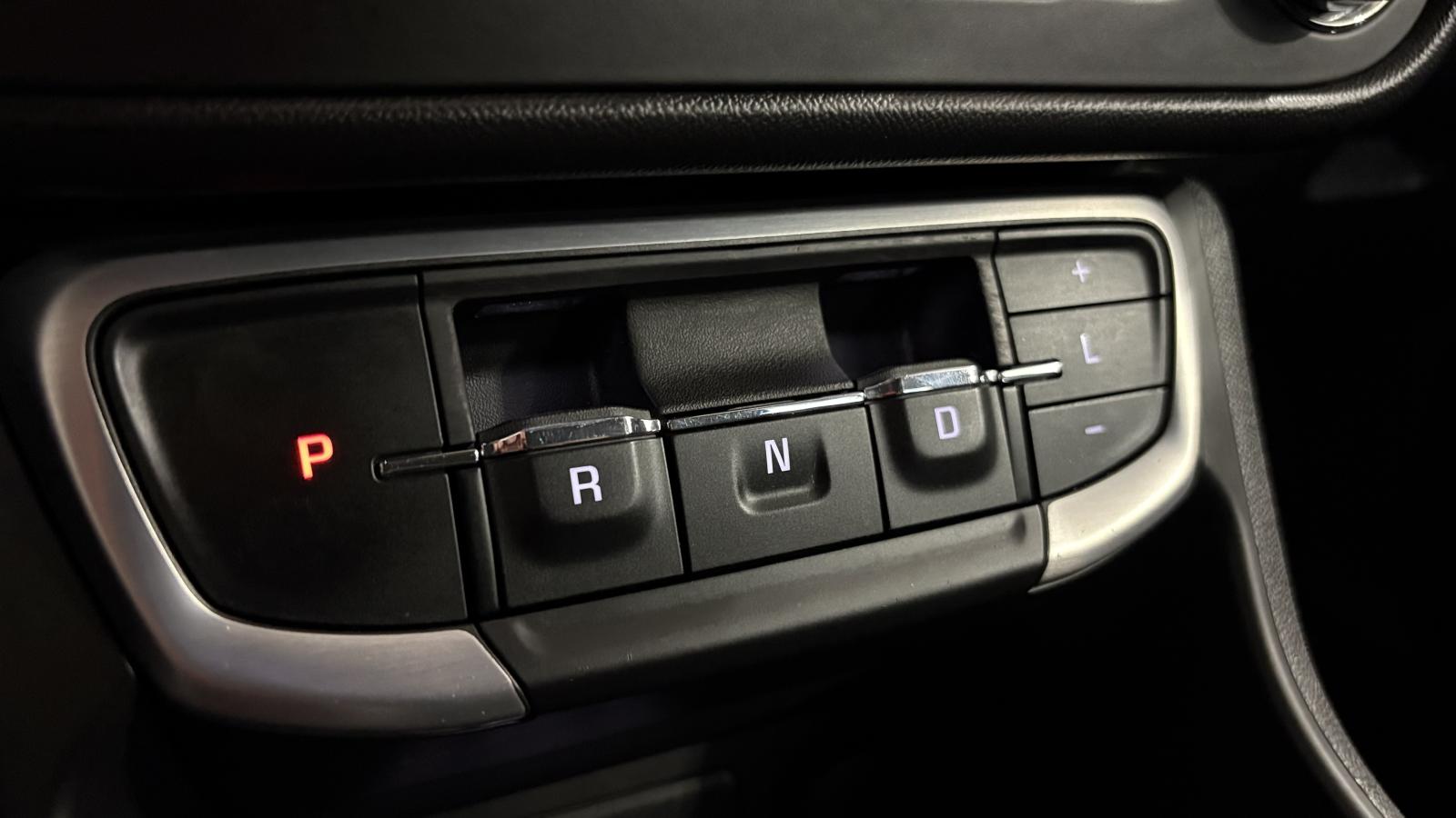 2022 GMC Terrain - Image 20