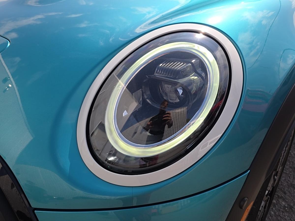 2024 MINI Cooper S 3 Door - Image 10
