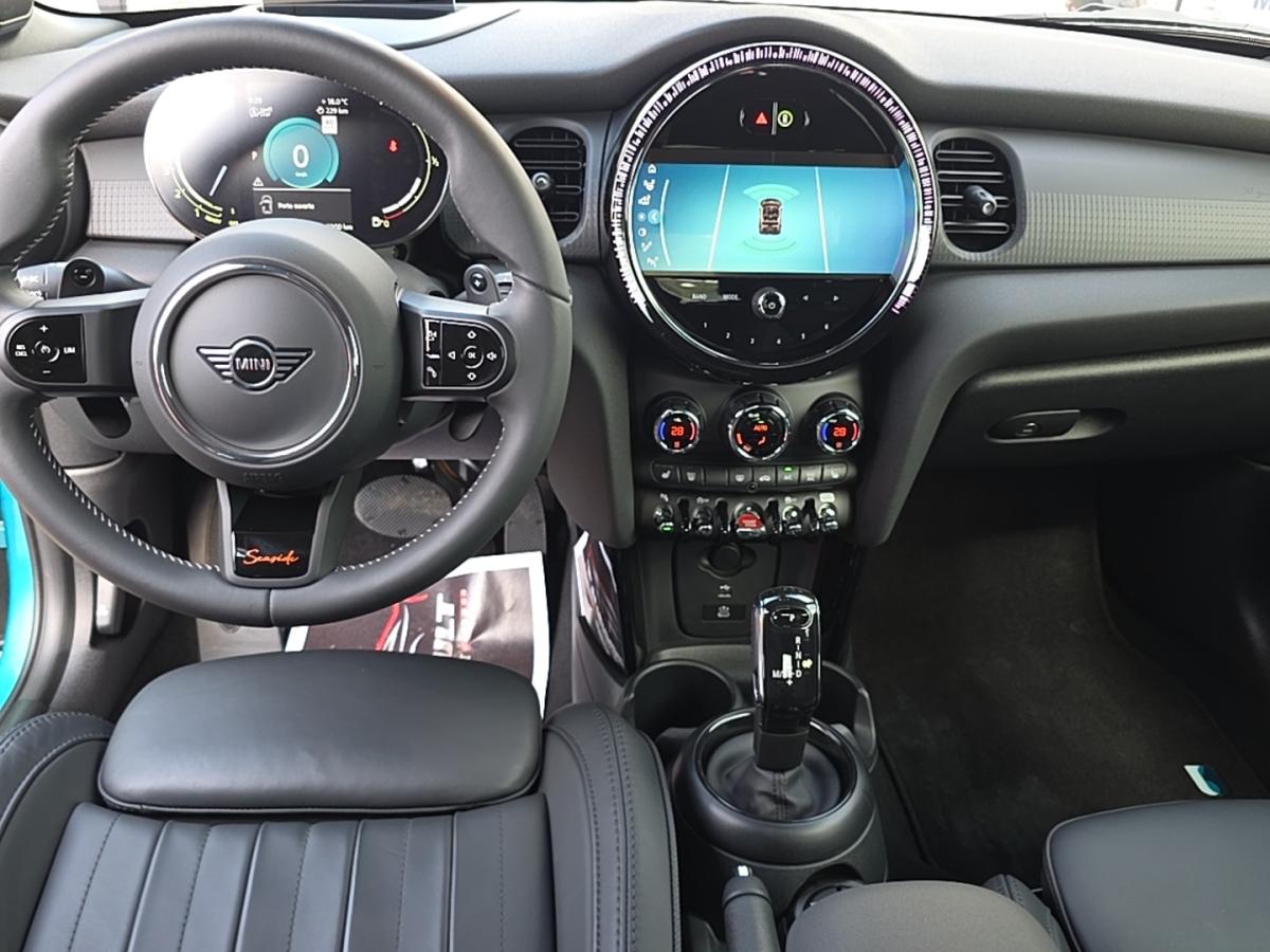 2024 MINI Cooper S 3 Door - Image 21