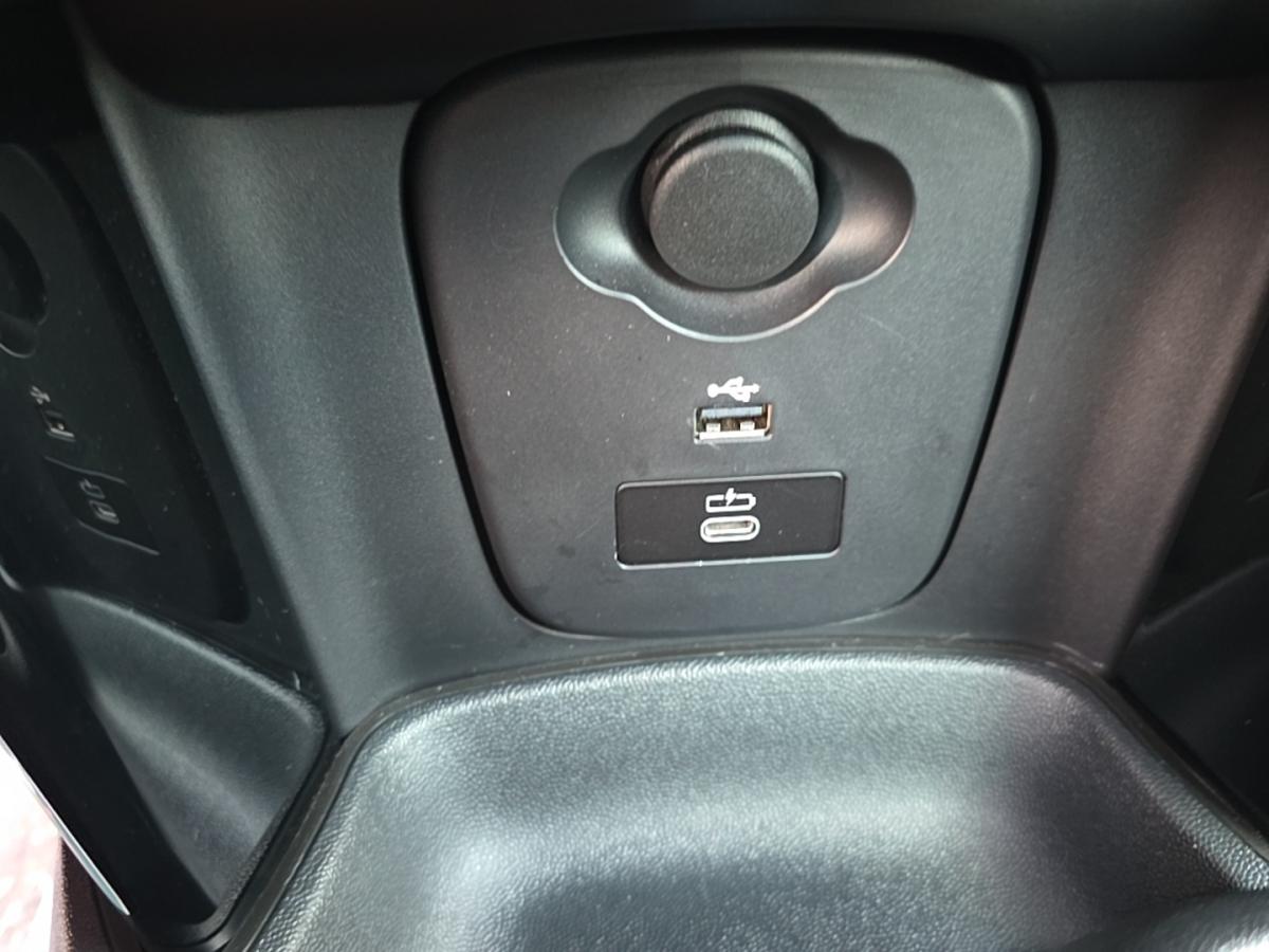 2024 MINI Cooper S 3 Door - Image 28