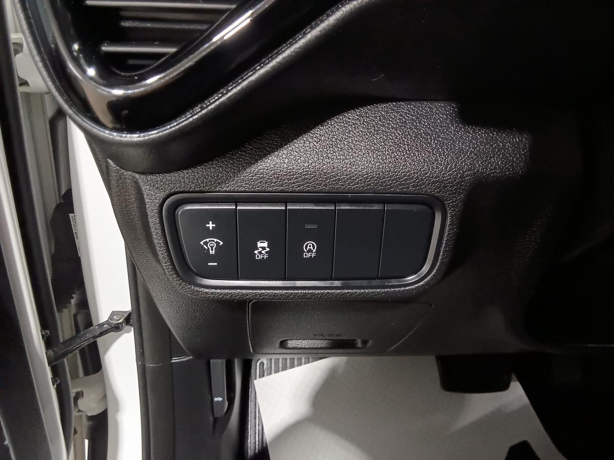 2023 Kia Soul - Image 24