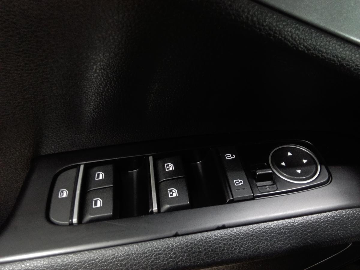 2022 Kia Soul - Image 22
