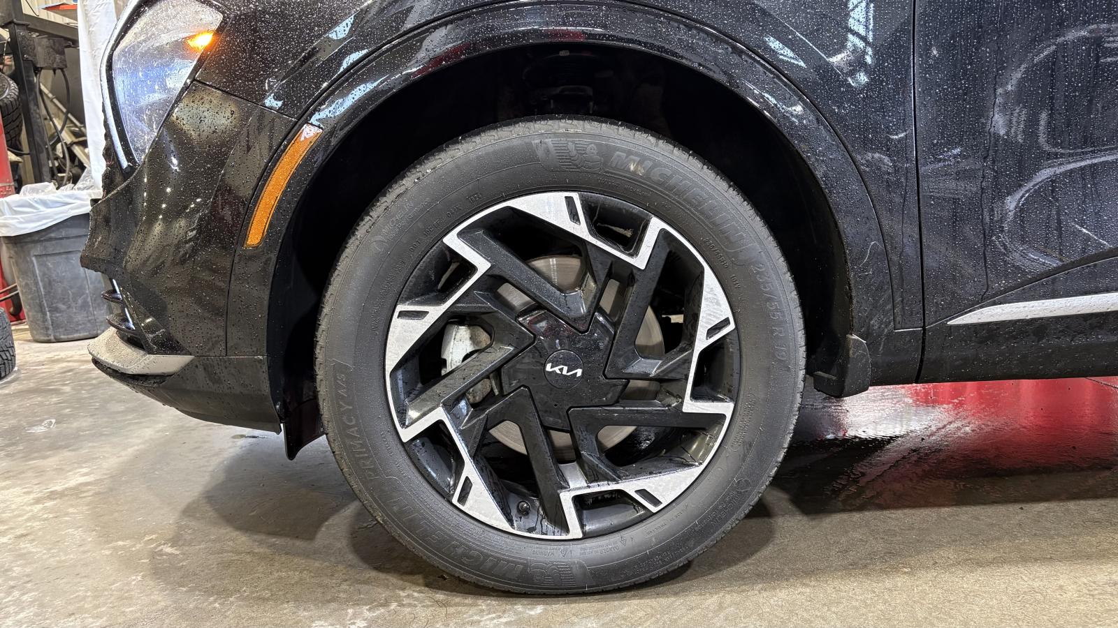 2025 Kia Sportage - Image 5