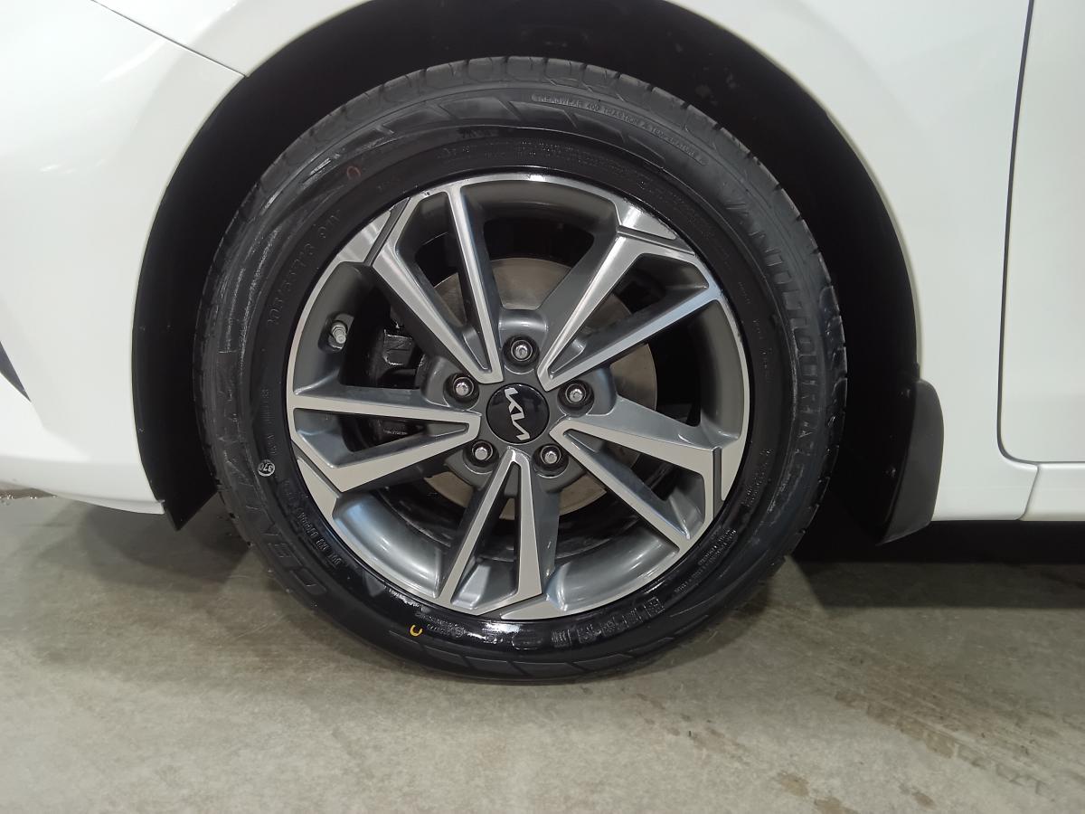 2022 Kia Forte5 - Image 6
