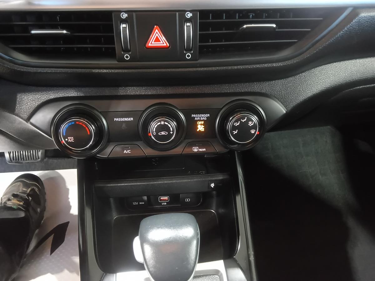 2022 Kia Forte5 - Image 27