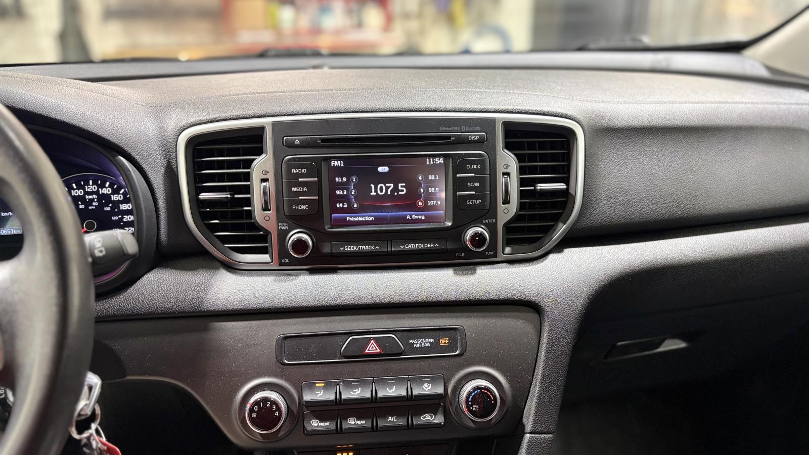 2018 Kia Sportage - Image 19