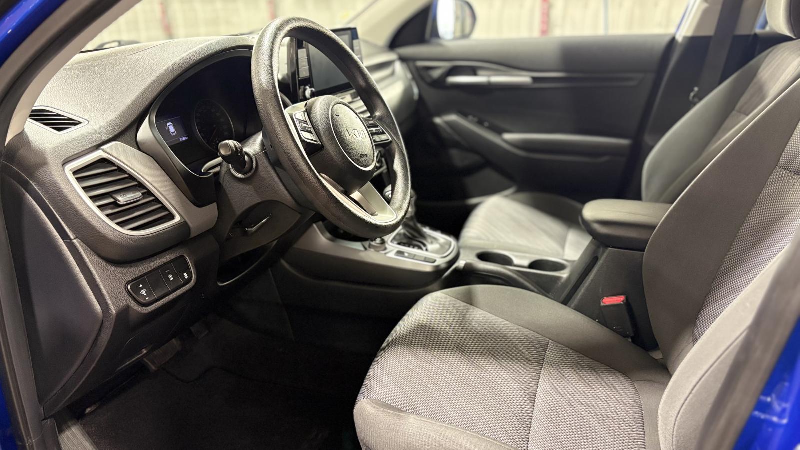 2023 Kia Seltos - Image 14