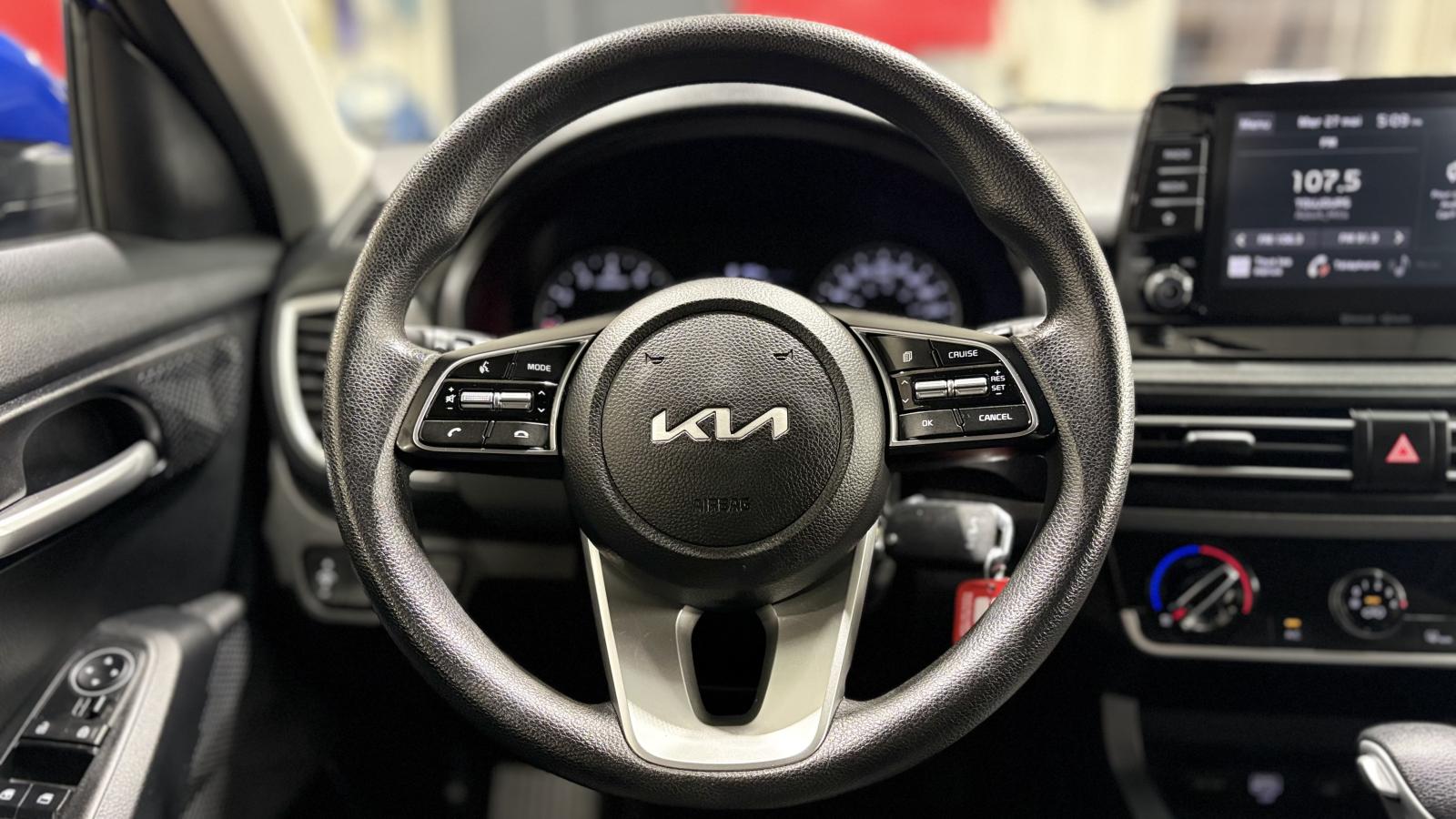 2023 Kia Seltos - Image 15