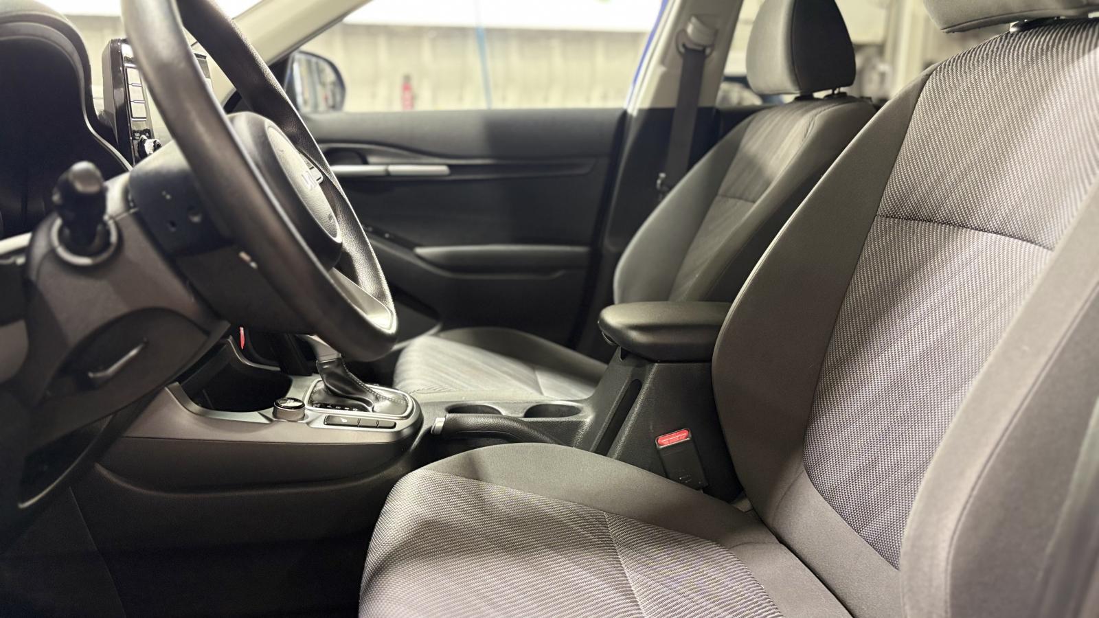 2023 Kia Seltos - Image 22