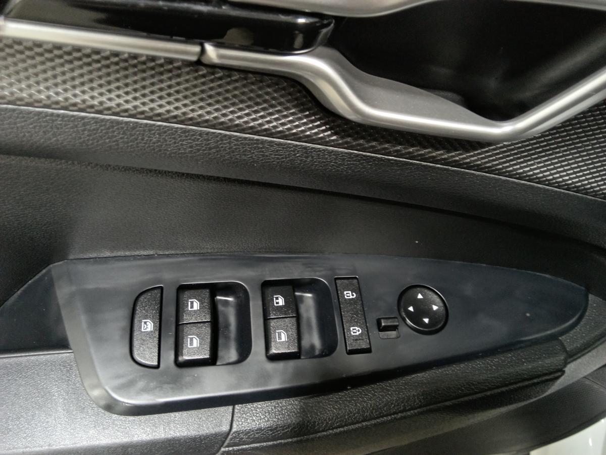 2023 Kia Sportage - Image 20