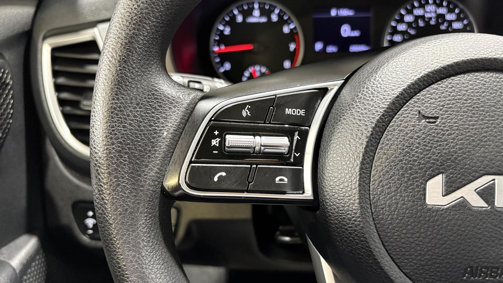 2023 Kia Seltos - Image 31