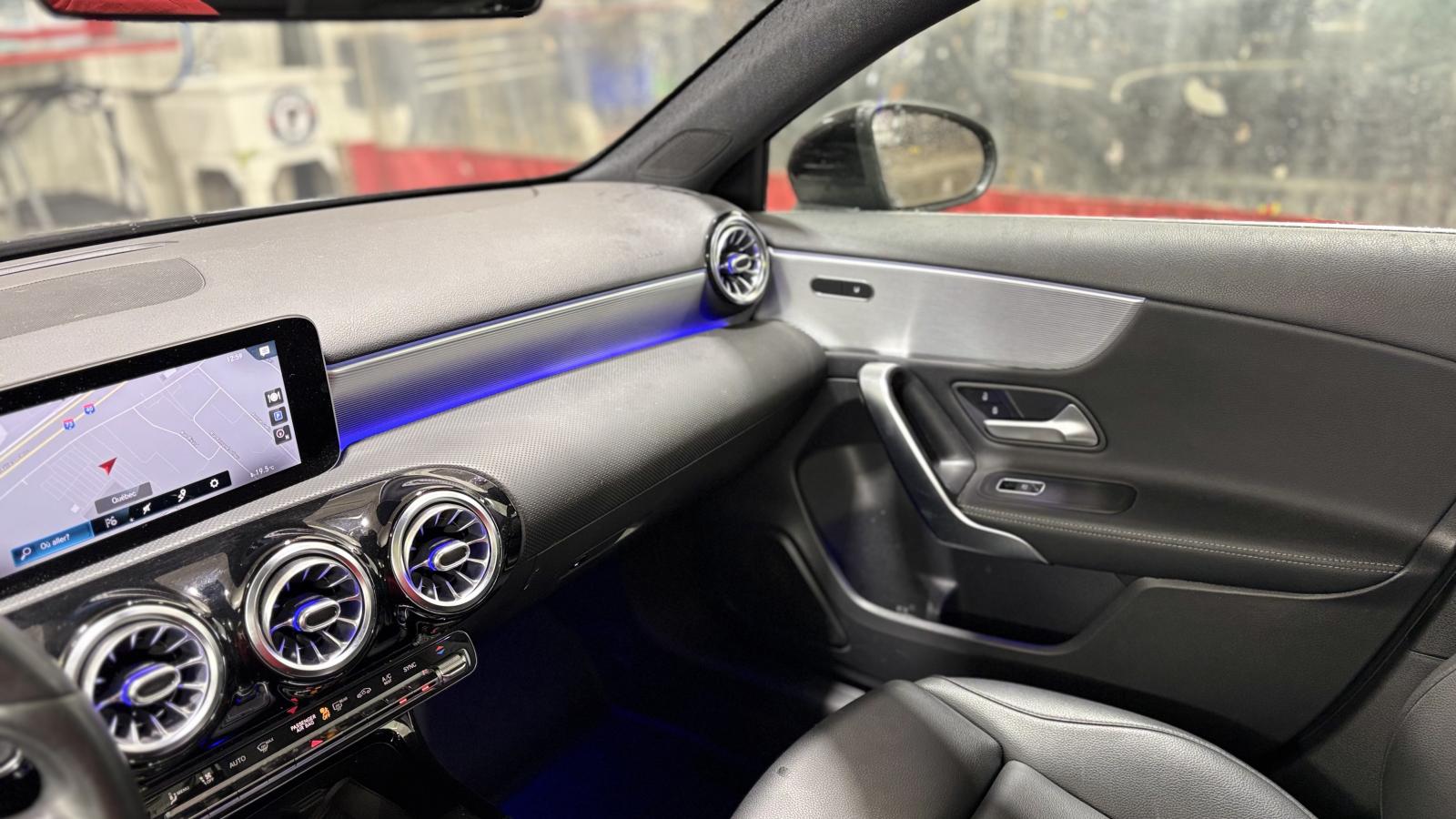 2020 Mercedes-Benz A 250 - Image 32