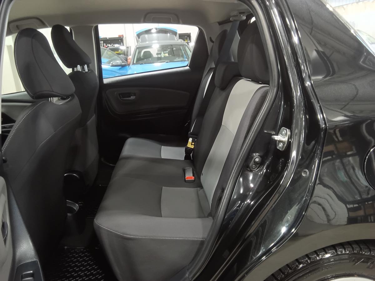 2019 Toyota Yaris hatchback - Image 23