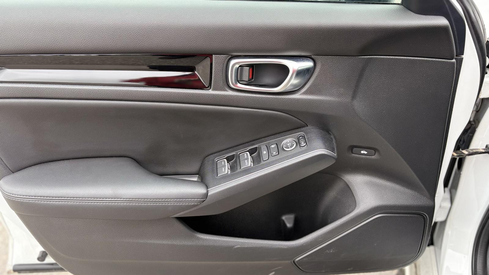 2022 Honda Civic - Image 10