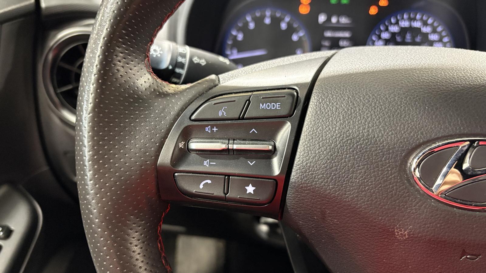2022 Hyundai Kona - Image 14