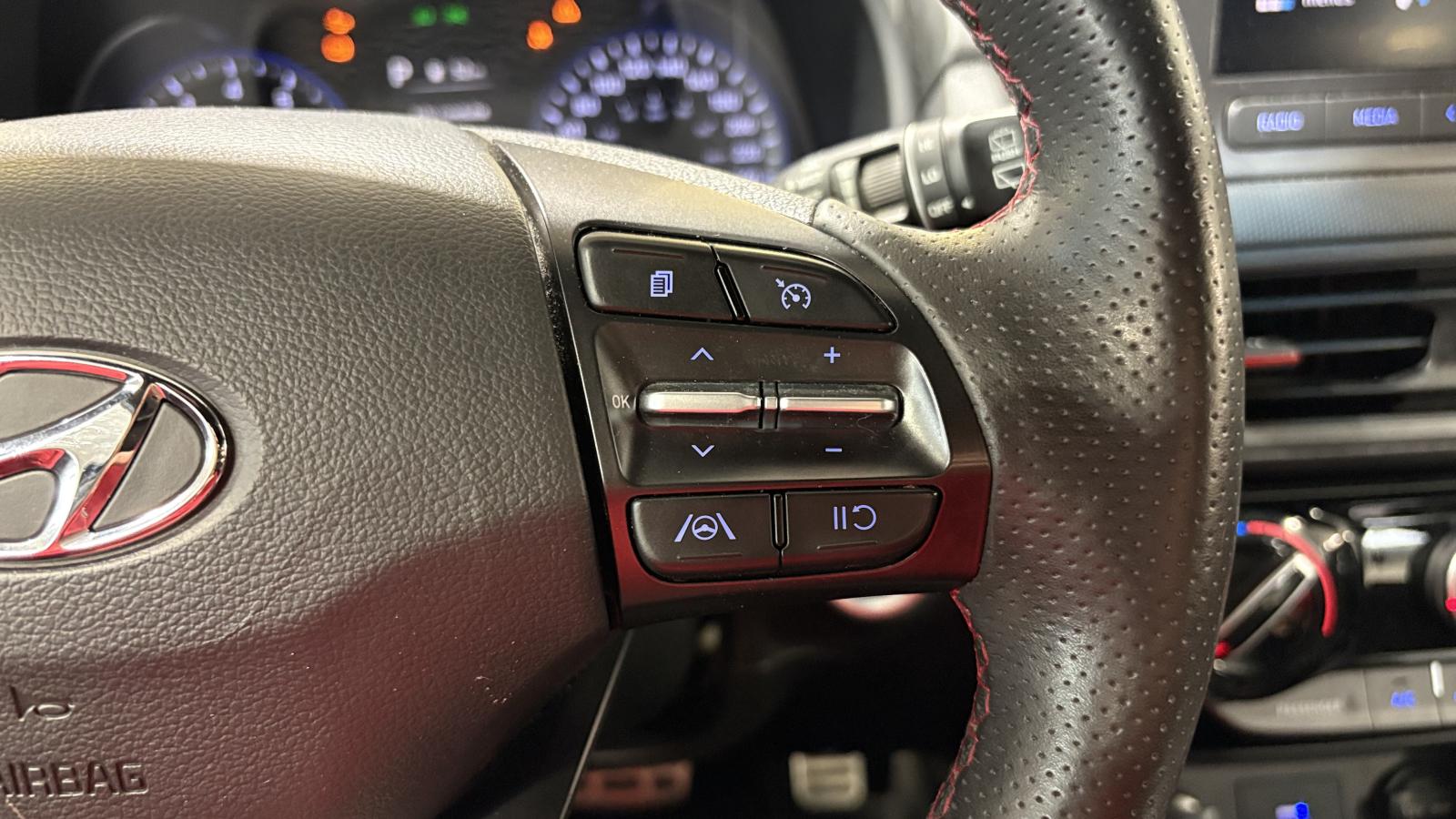 2022 Hyundai Kona - Image 16