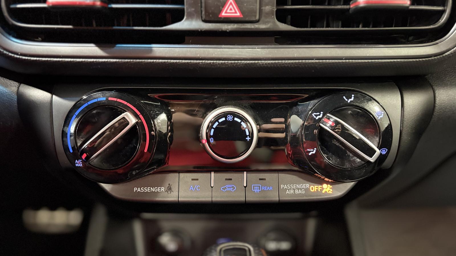 2022 Hyundai Kona - Image 22