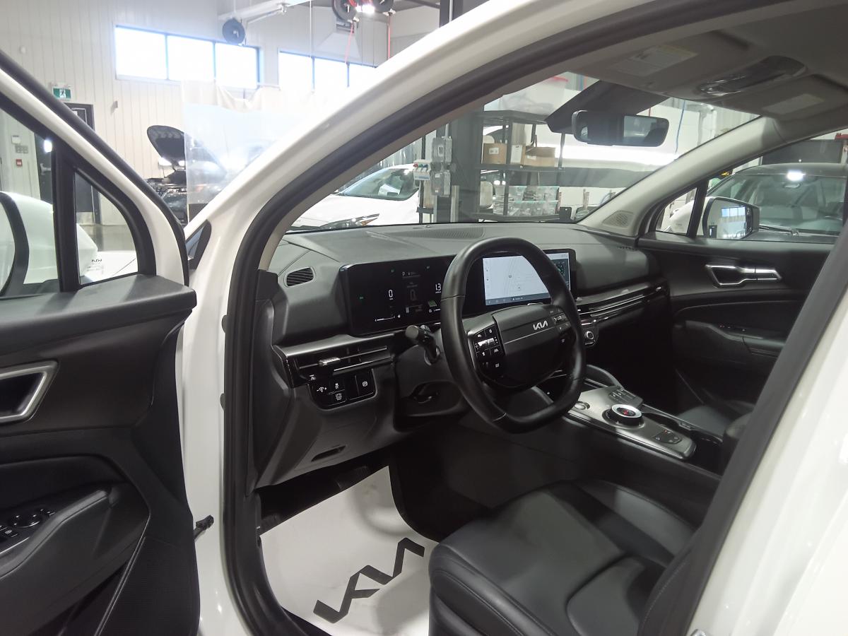 2026 Kia Sportage - Image 14