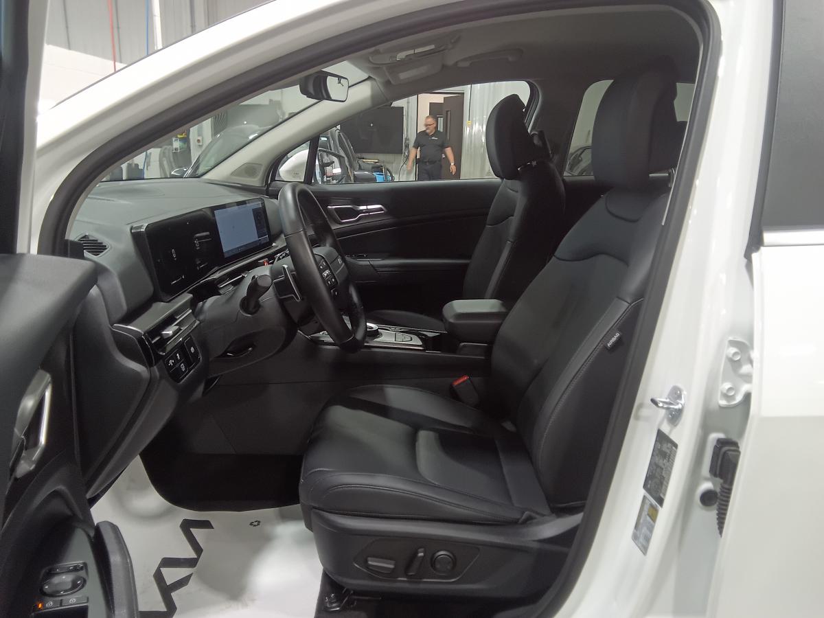 2026 Kia Sportage - Image 21