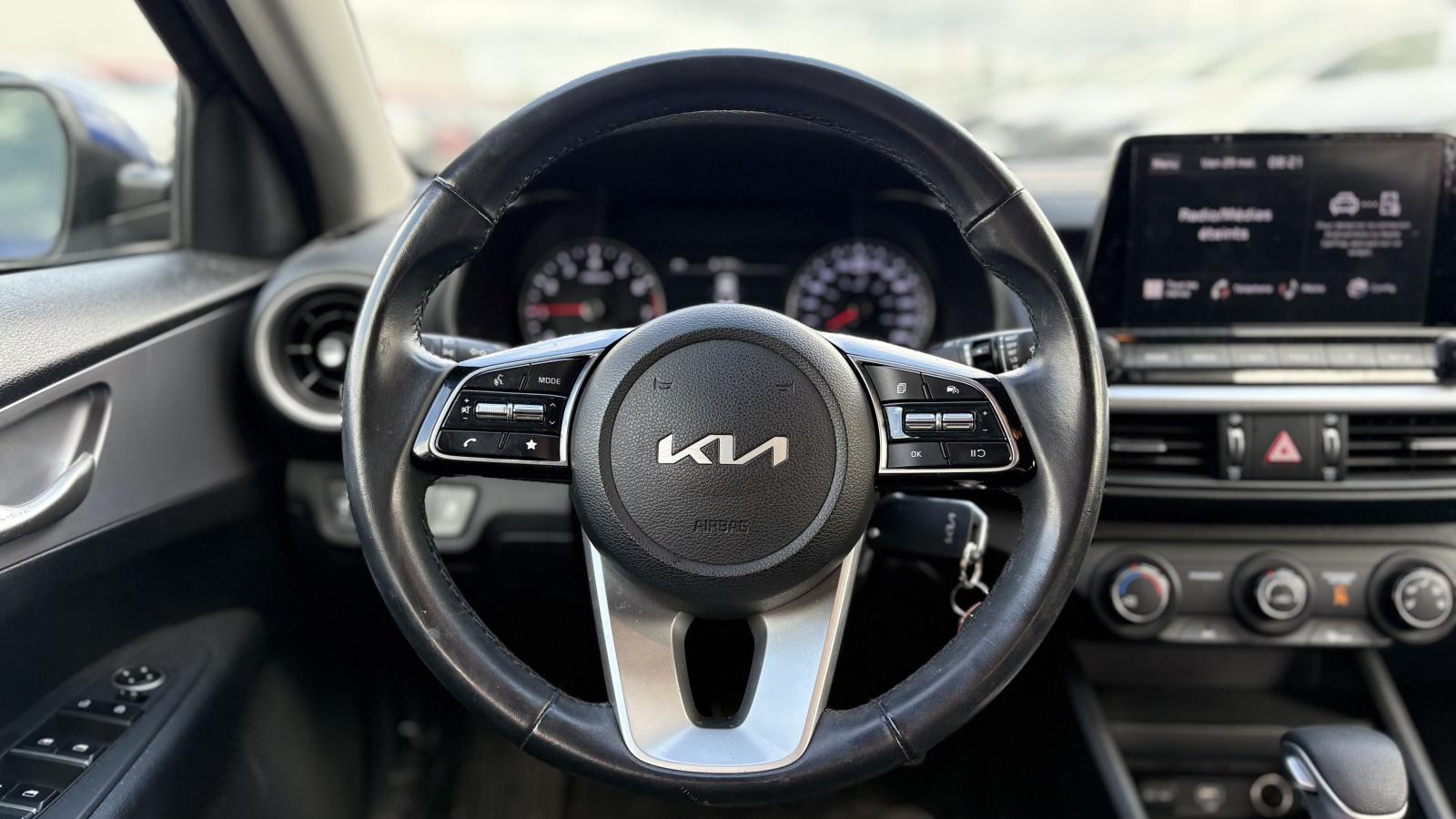 2022 Kia Forte - Image 8