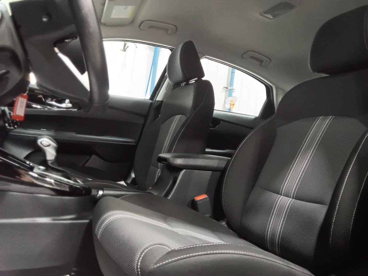 2022 Kia Forte - Image 20