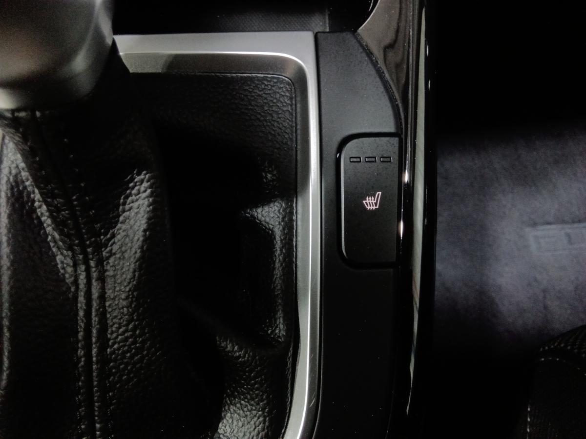 2022 Kia Forte - Image 30