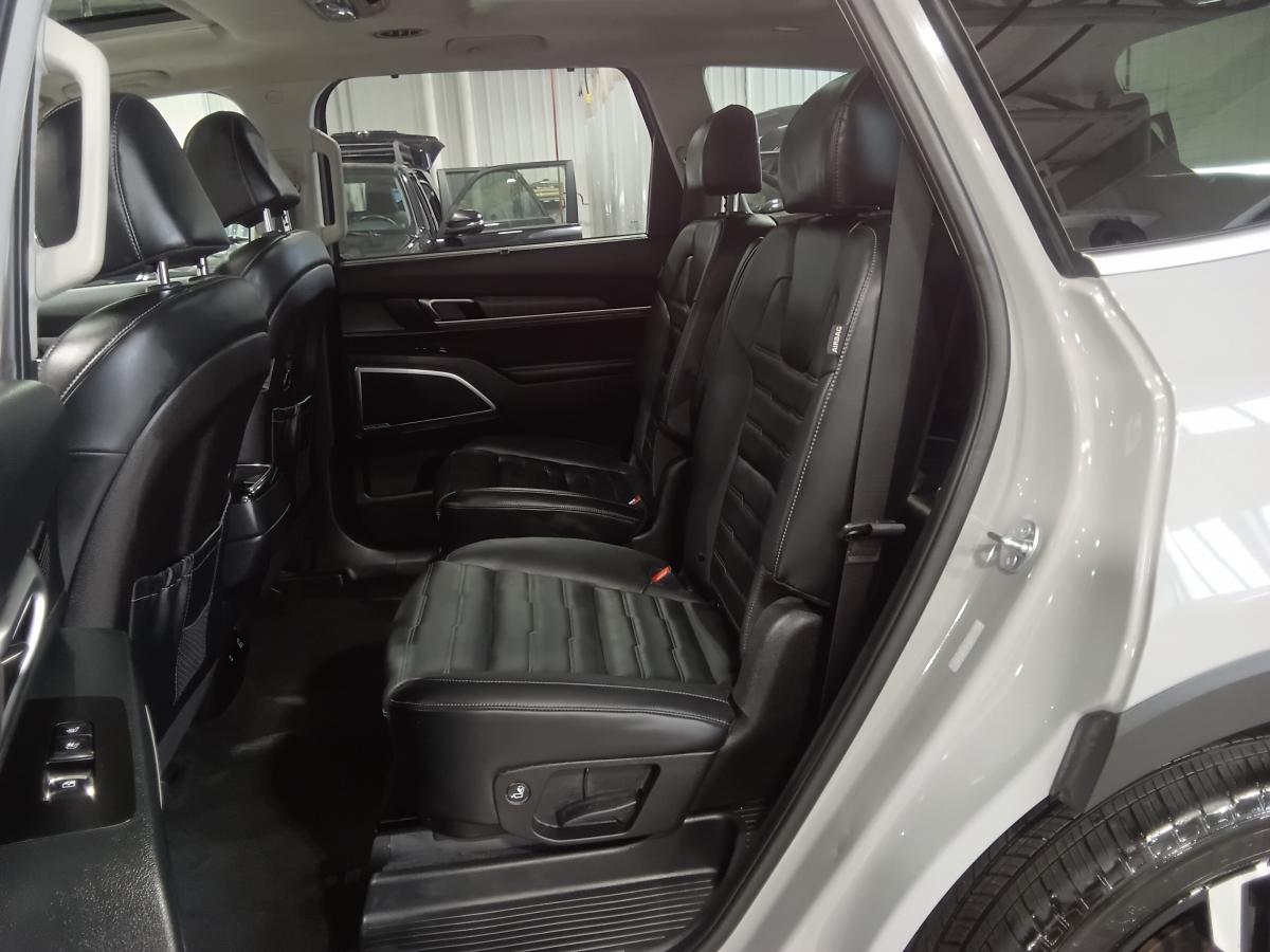 2025 Kia Telluride - Image 23