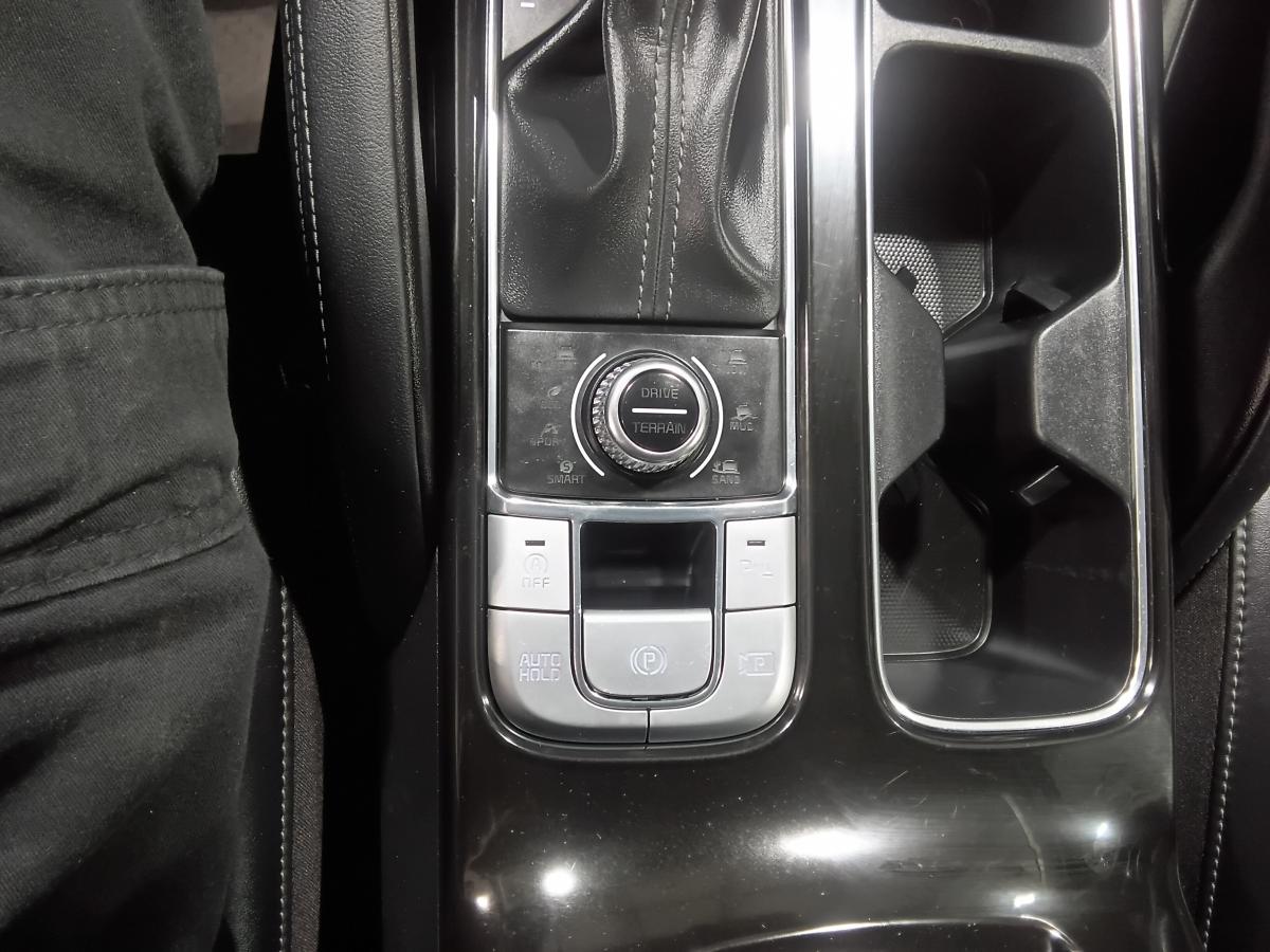 2025 Kia Telluride - Image 30