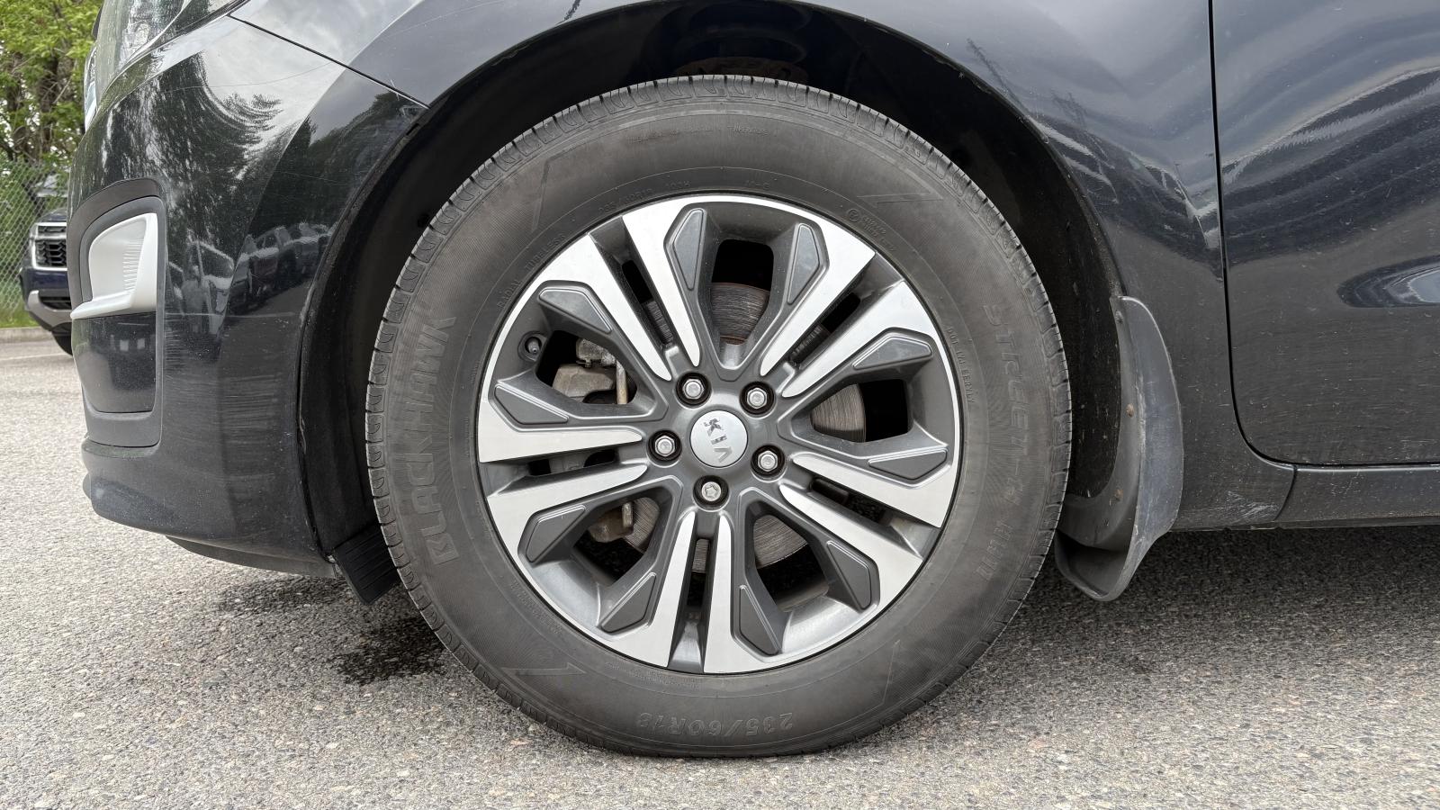 2019 Kia Sedona - Image 5