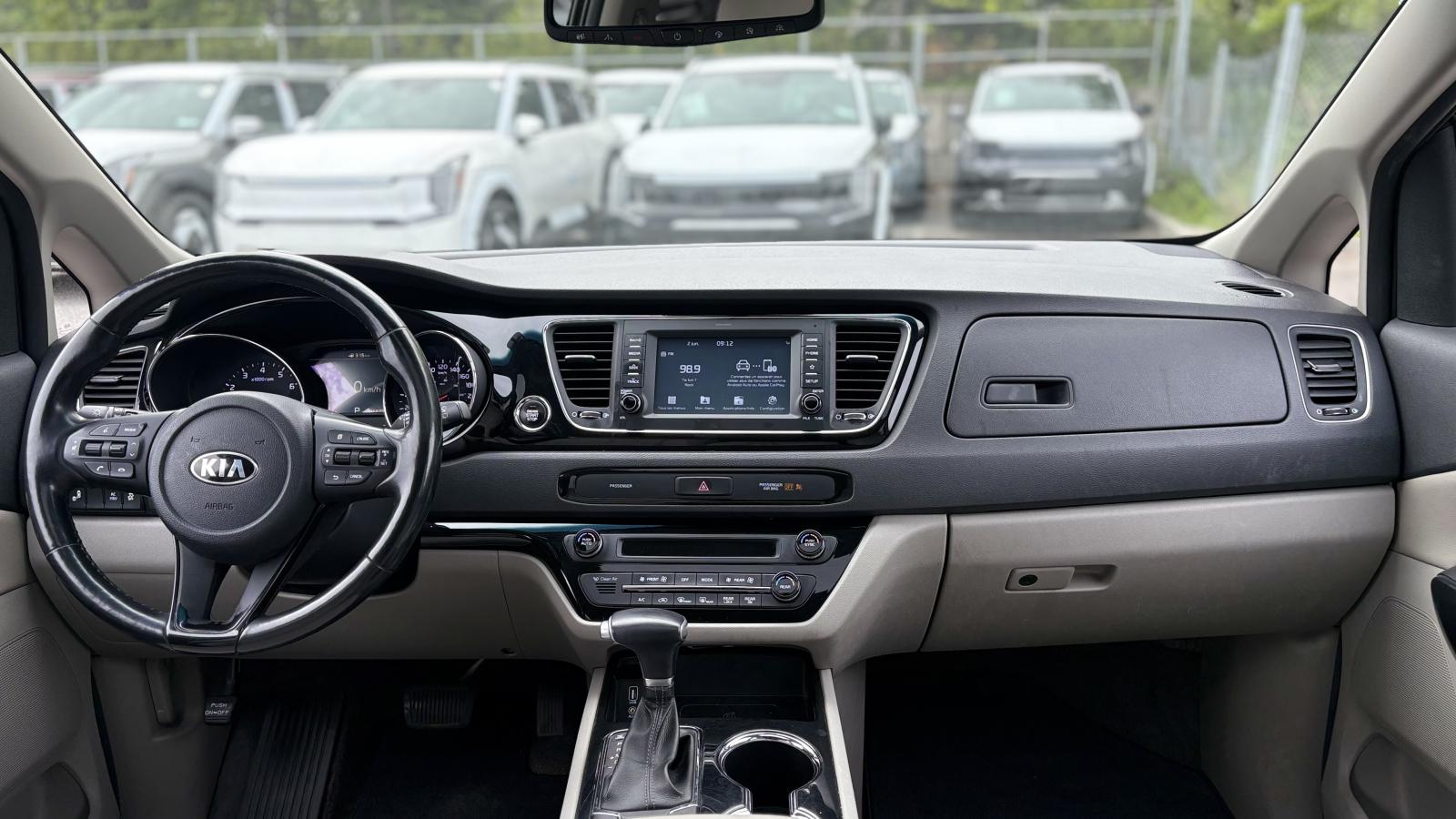 2019 Kia Sedona - Image 7