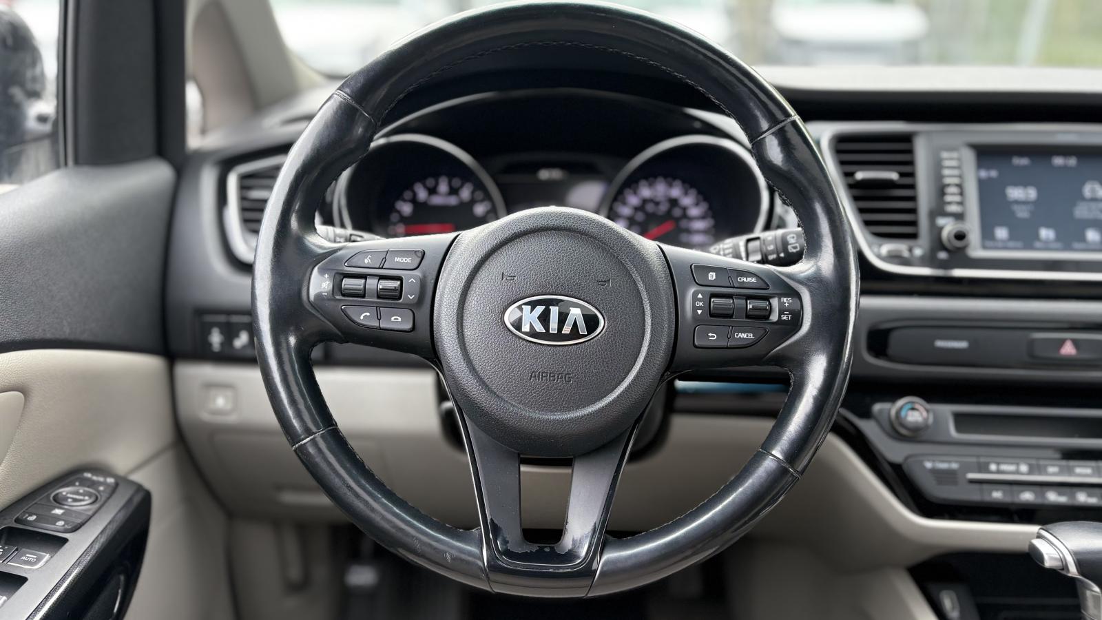 2019 Kia Sedona - Image 8