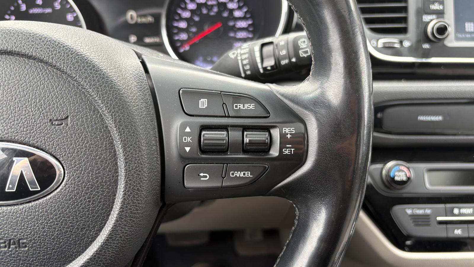 2019 Kia Sedona - Image 19