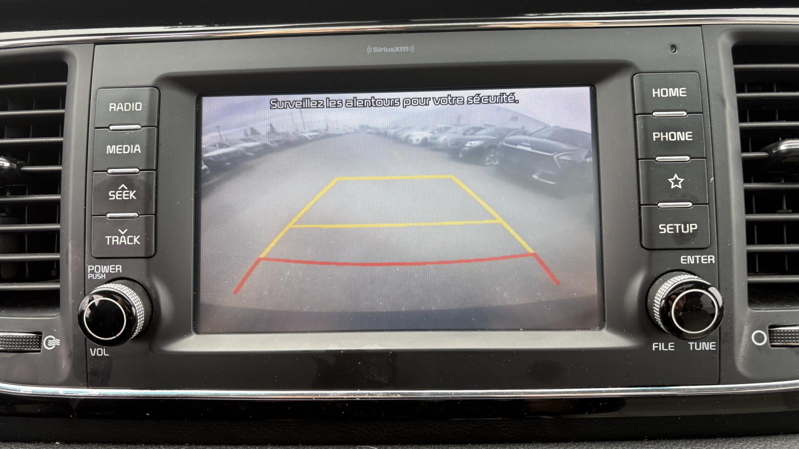 2019 Kia Sedona - Image 23