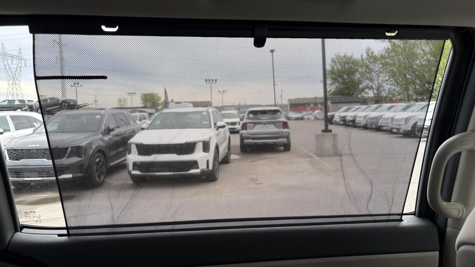 2019 Kia Sedona - Image 33