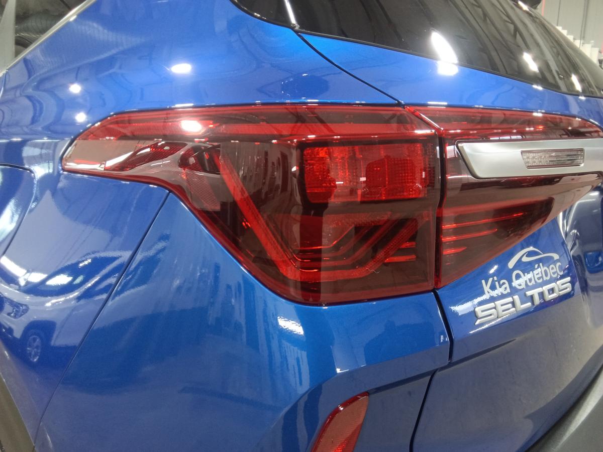 2023 Kia Seltos - Image 12