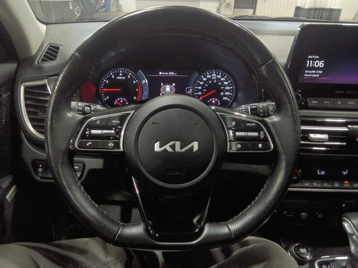 2023 Kia Seltos - Image 15