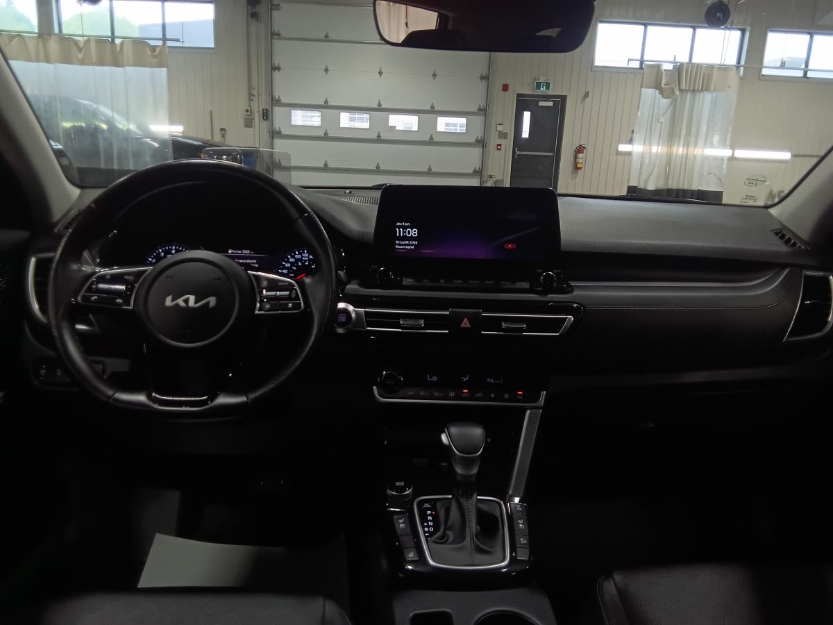 2023 Kia Seltos - Image 22