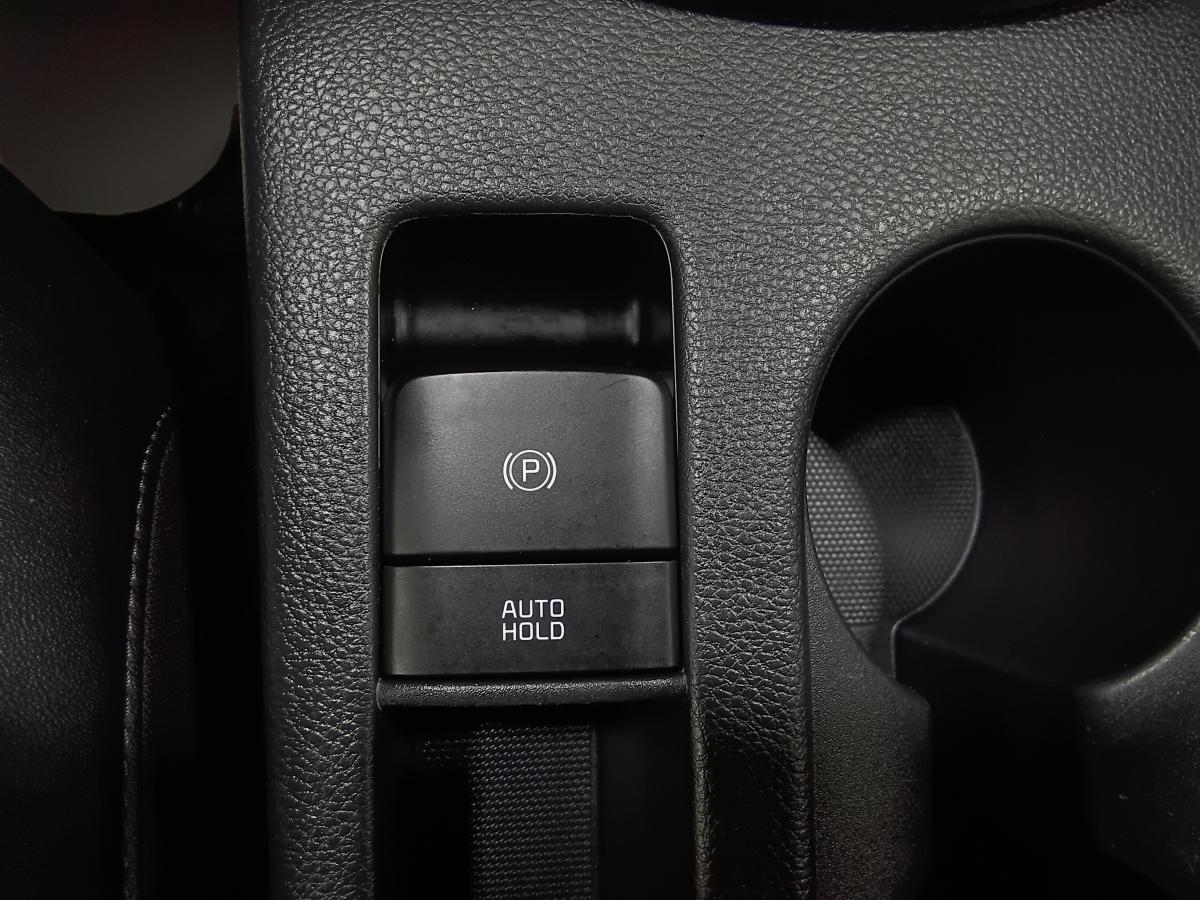 2023 Kia Seltos - Image 34