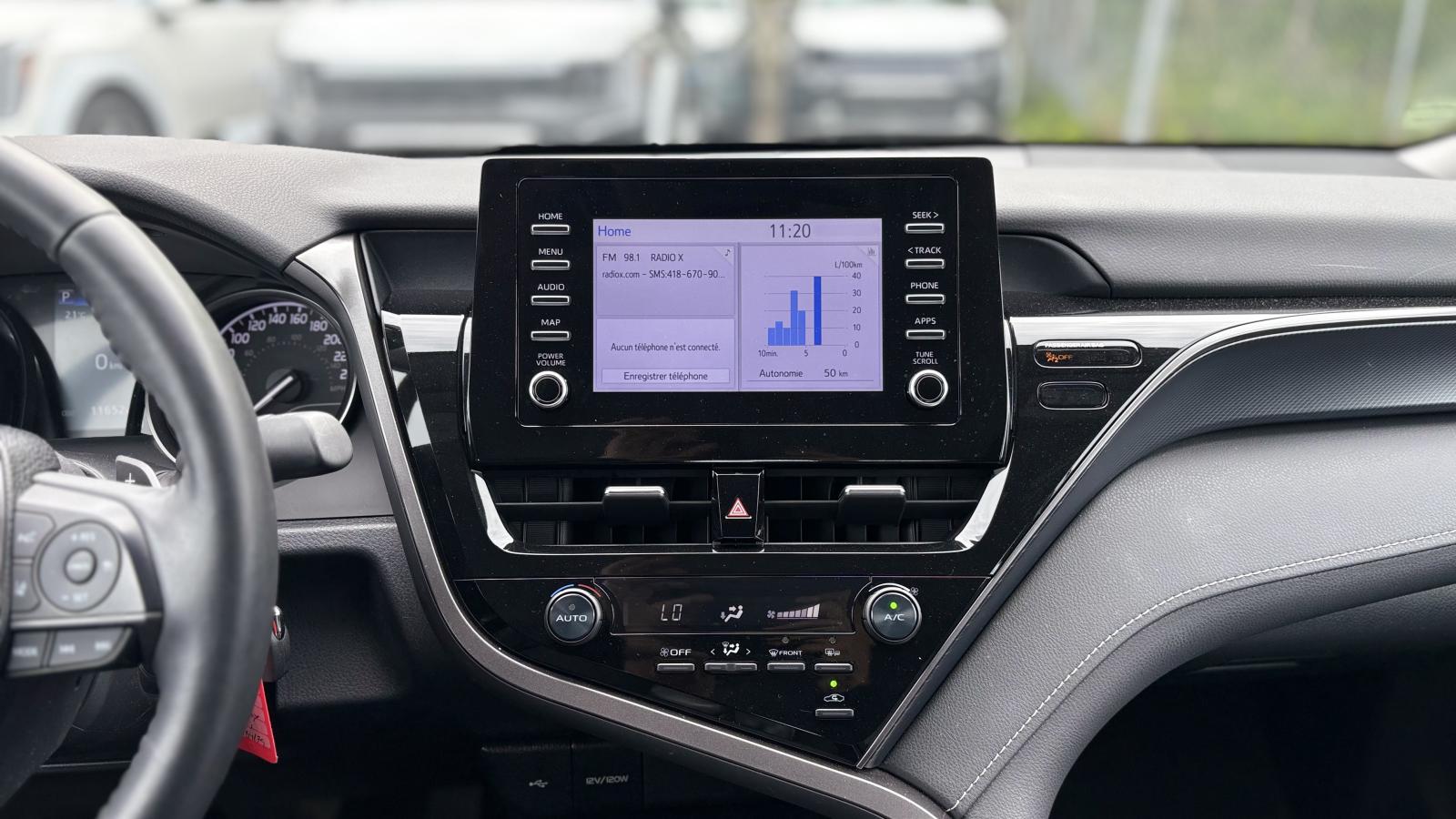 2022 Toyota Camry - Image 20