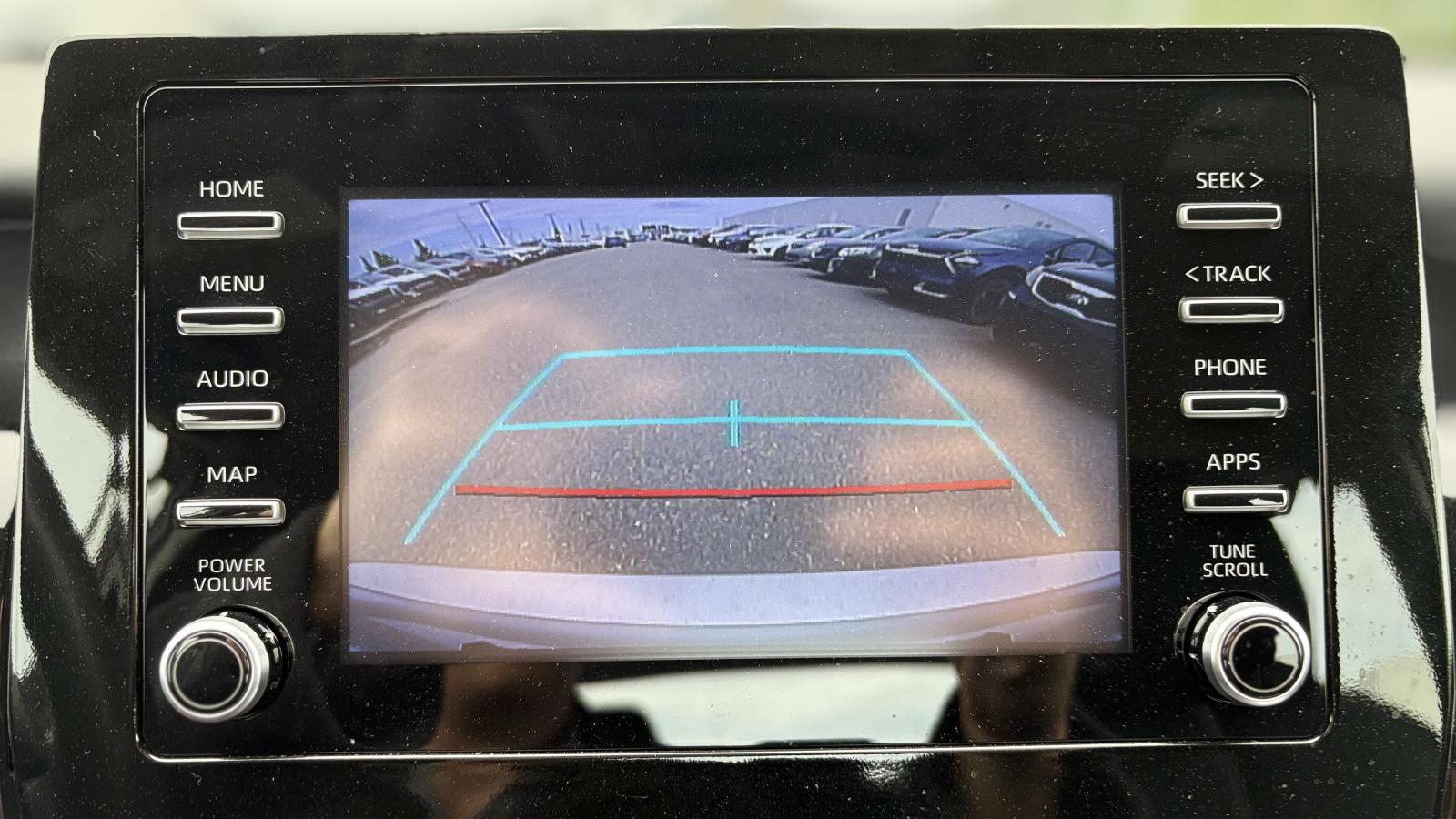 2022 Toyota Camry - Image 22