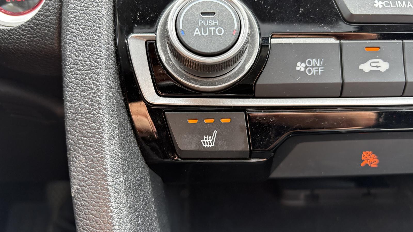 2016 Honda Civic - Image 24