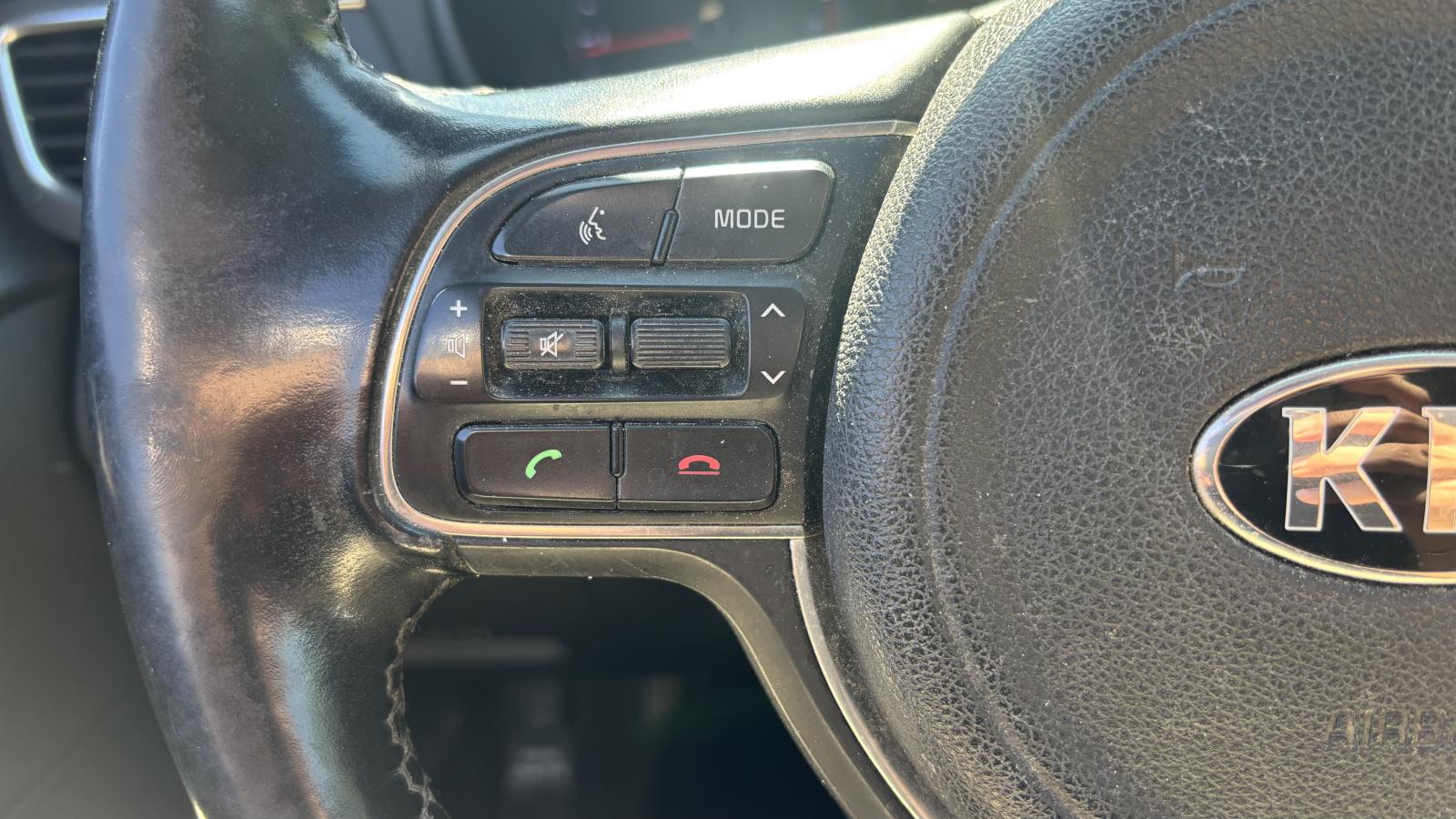 2018 Kia Optima - Image 14