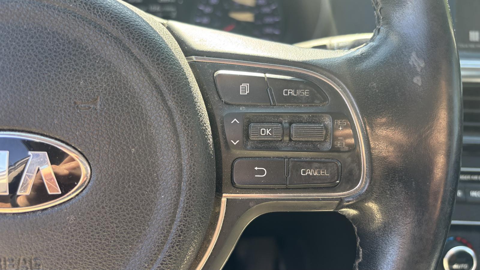 2018 Kia Optima - Image 16