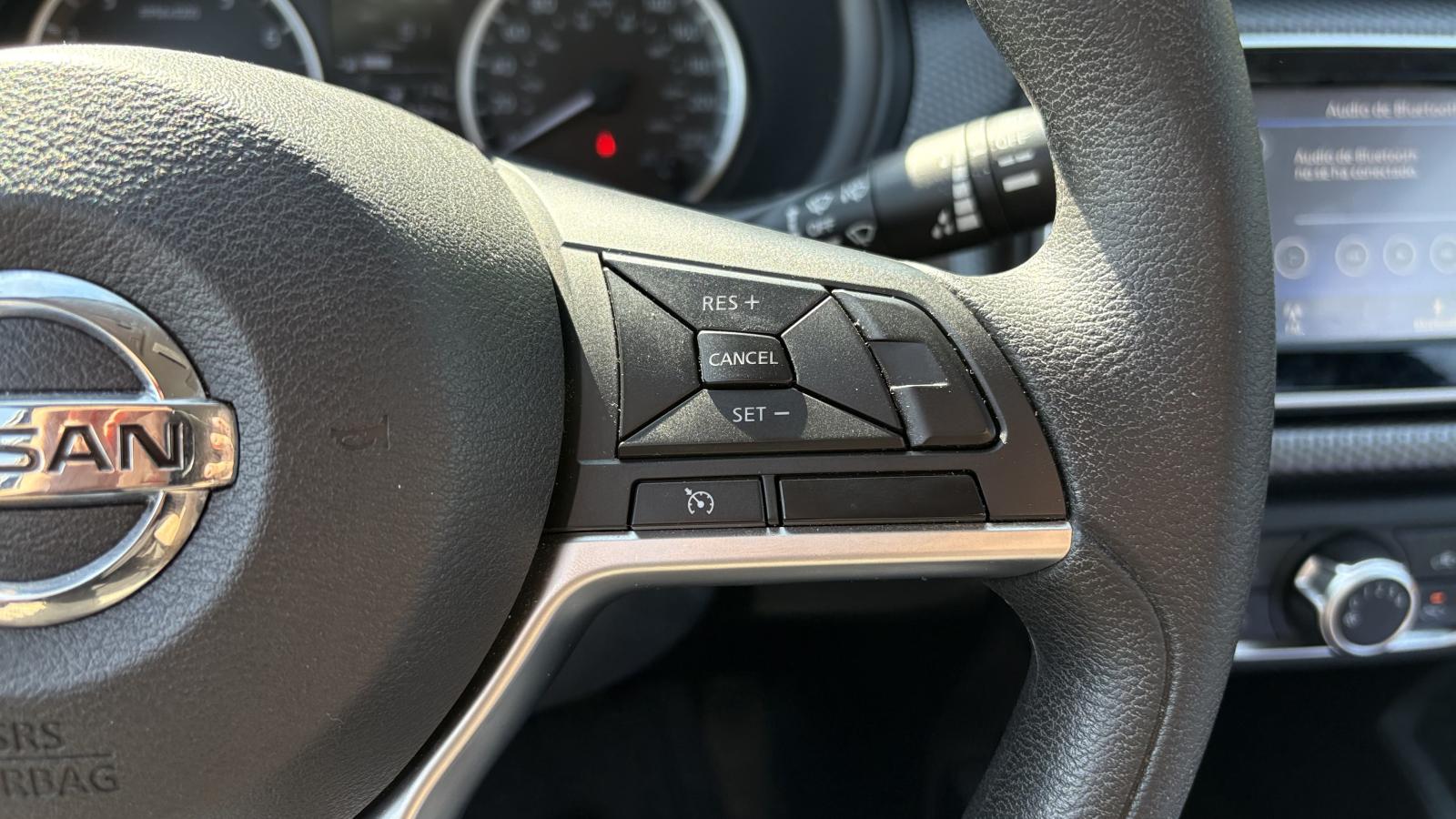 2020 Nissan Kicks - Image 16