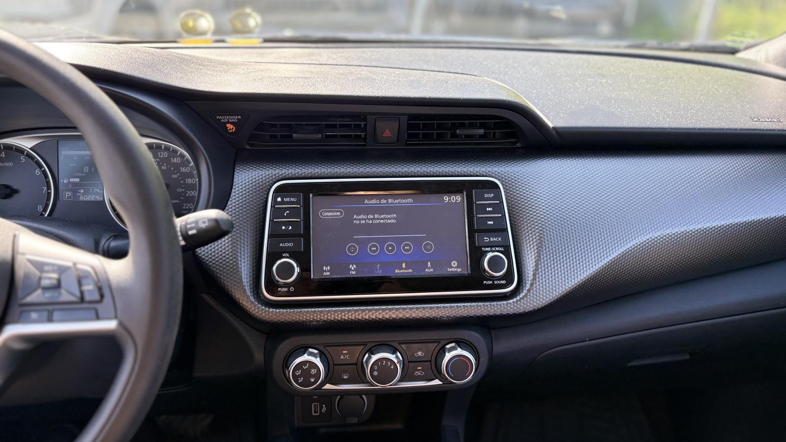 2020 Nissan Kicks - Image 19